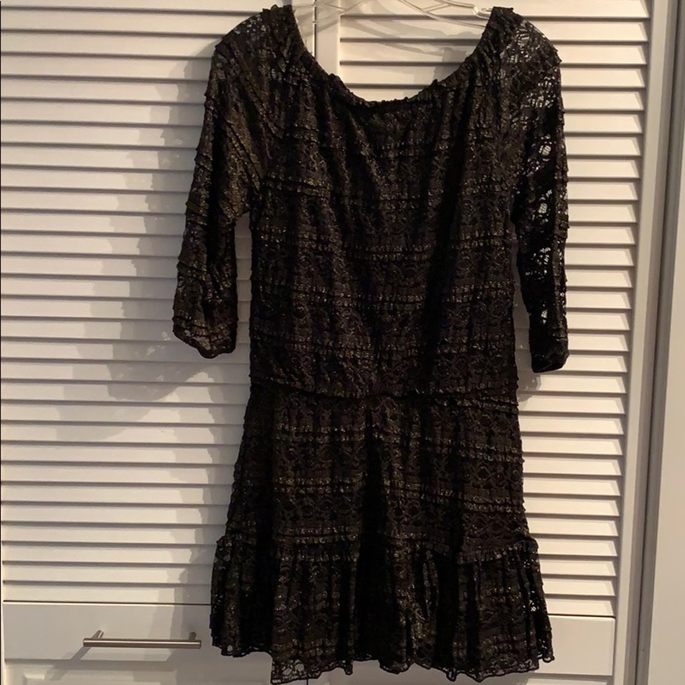 Dress - Picture 2 of 4